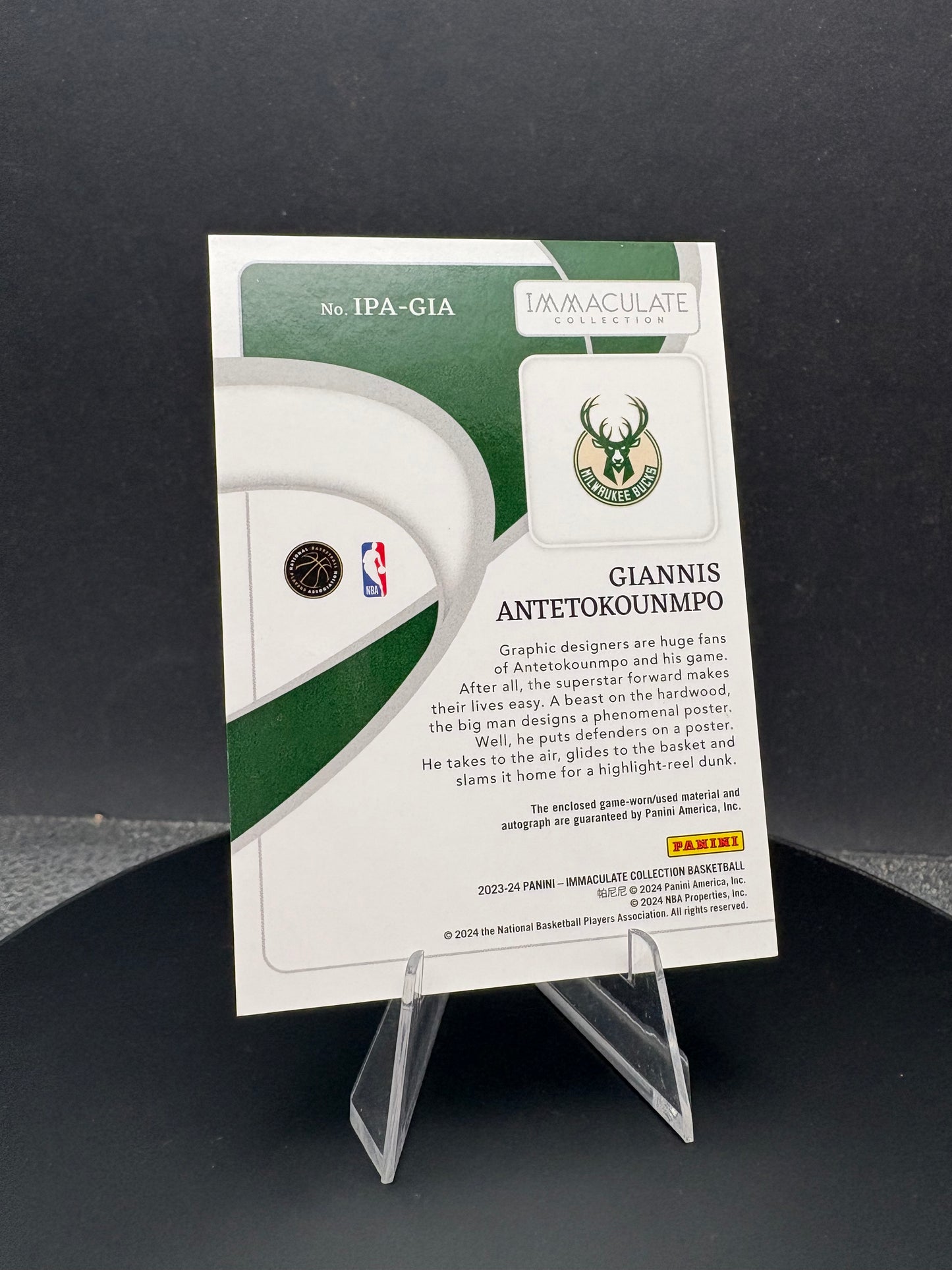2023-24 Immaculate Giannis Antetokounmpo 2 color patch /10 auto
