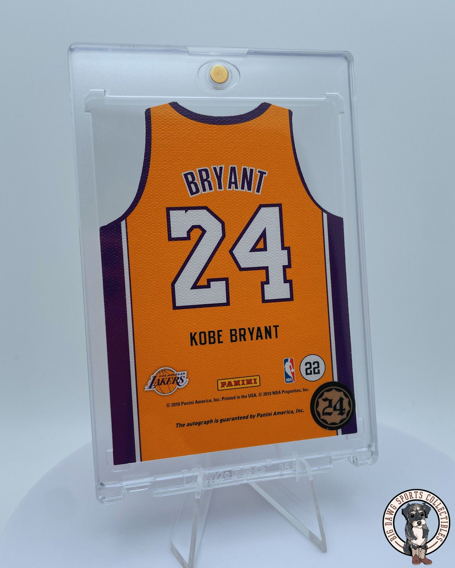Kobe Bryant Panini Threads Autographed Jersey Card