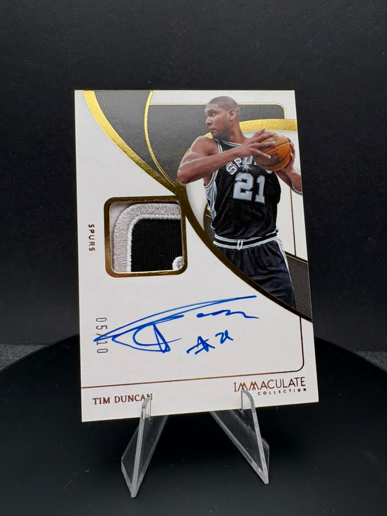 2023-24 Immaculate Collection Tim Duncan patch /10 AUTO
