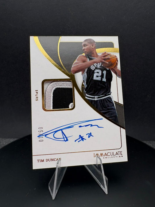 2023-24 Immaculate Collection Tim Duncan patch /10 AUTO