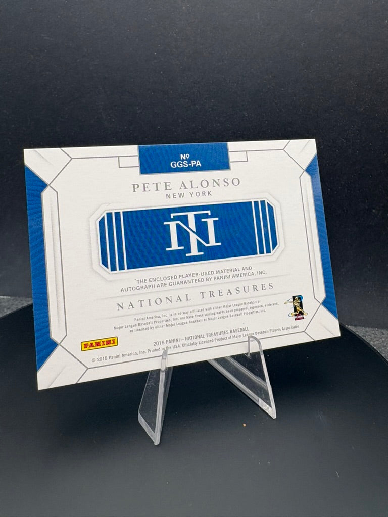 2019 National Treasures Pete Alonso #GGS-PA /10 AUTO triple game gear